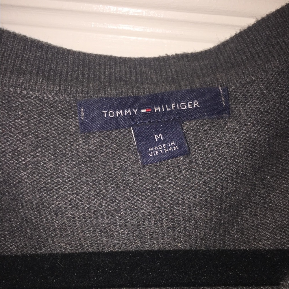 TOMMY HILFIGER CARDIGAN - Picture 2 of 3